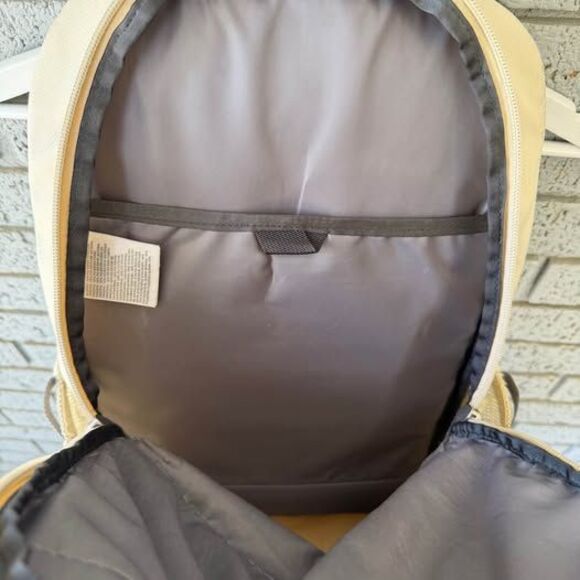 The North Face Vault Laptop Backpack Cream Granola Girl Hiking Outdoor main image 4